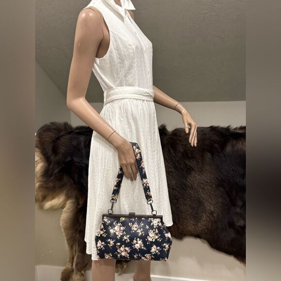 Floral Print Genuine Leather Handmade Push Lock  Shoulder Bag, Crossbody Bag - Picture 10 of 16